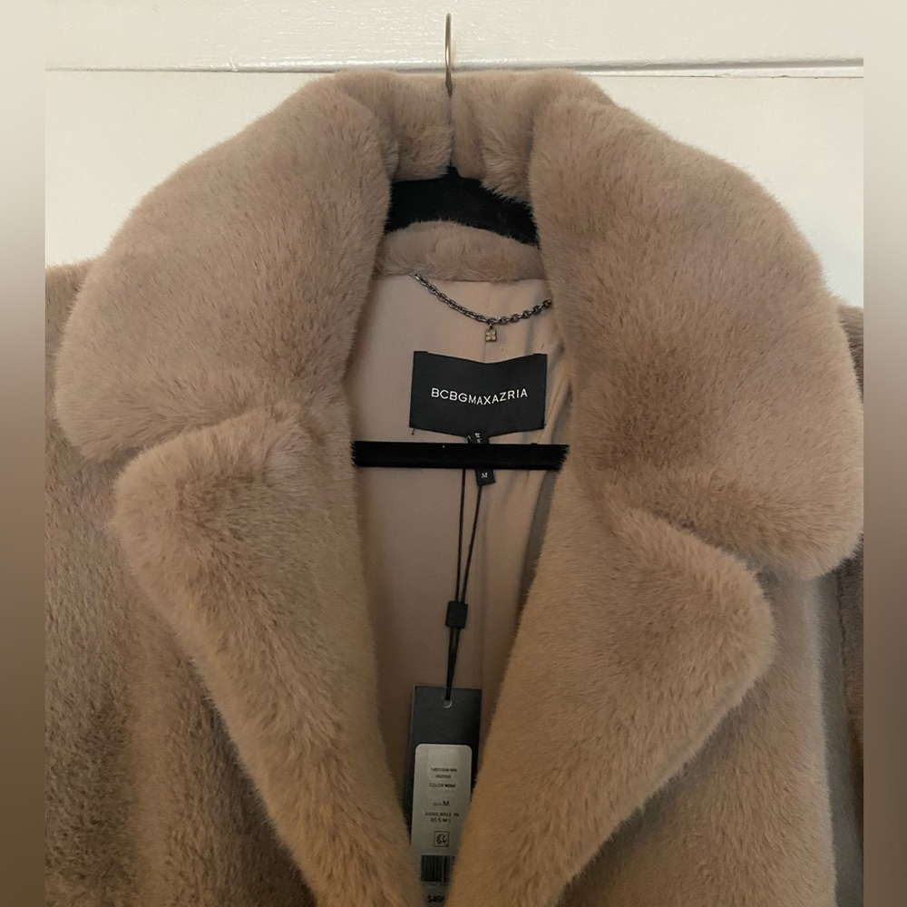 BCBG MAXAZRIA Coat